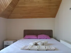 Ayka - Room