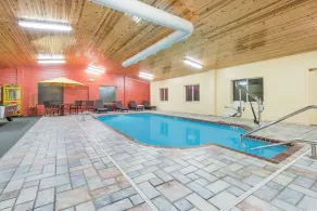 Super 8 by Wyndham Webster City IA - Pool