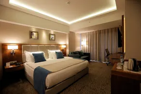 Doubletree by Hilton Izmir Karsiyaka - Camera