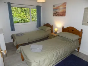 Cosy Cabin Retreat in Ilfracombe, North Devon - Zimmer