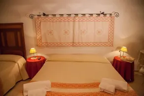 Su Cantaru Guesthouse - Rum