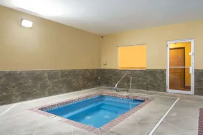 Days Inn by Wyndham Hurricane/Zion National Park Area - Piscine