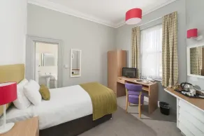 The Marine Hotel - Chambre