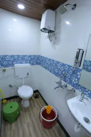 Hotel O Shiv Vandana Inn - Salle de bain