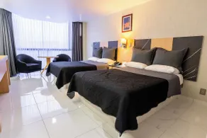 Hotel Real Plaza - Chambre