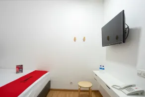 RedDoorz Plus @ Danau Sunter Utara - Chambre