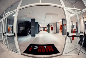 P1 Hotel - Réception