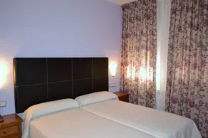 Hotel Puerta de Cazorla - Chambre