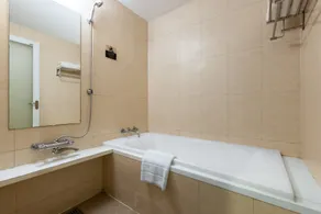 Belgravia Serviced Residence Wuxi - Bathroom