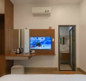 West Lake Hotel - Near Bai Dai Beach - Bathroom