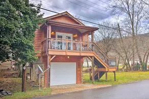 'The Boat House' Creekside Escape in Hot Springs! - Innenbereich