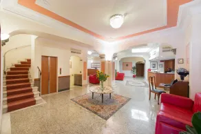 Diana Park Hotel - Entrée intérieure