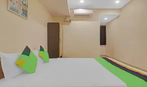 Treebo Tee - Quarto