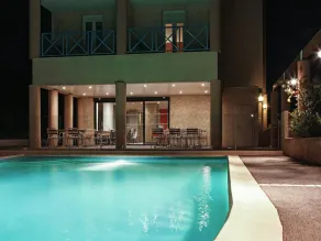 ibis Hyères Centre - Piscine