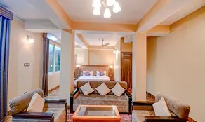 FabHotel Rikhila's Regency - Chambre
