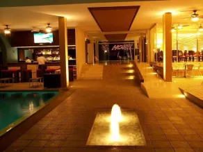 La Finca Resort Hotel & Spa - Piscina