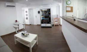 Color Suites Alicante - Coin salon dans le hall