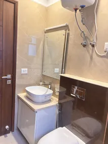 Lime Tree 1BHK Serviced Apartment - Medanta Medicity, Gurgaon - Bagno