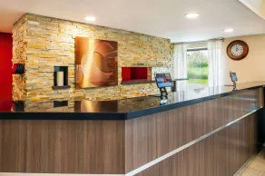 Comfort Inn Newmarket - Aurora - Lobby