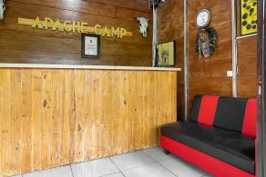 RedDoorz @ Apache Camp - Reception
