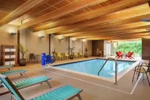 Home2 Suites by Hilton Frederick - Piscine