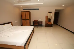 Hotel Golden Gateway - Room