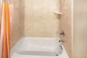 La Quinta by Wyndham Houston IAH Bush Intl Airport E - Salle de bain
