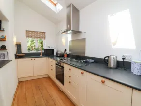 Old Maids Cottage - Private kitchen