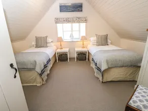Compton Grange - Interior