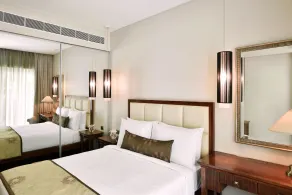 Marriott Suites Pune - Room