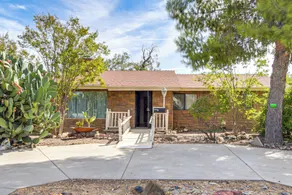 Orland Home w/ Pool! Near Park, Tennis & Dtwn - Interior