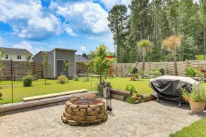 6 Mi to Camp Lejeune! Family Home w/ Koi Pond - Interiør