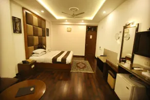 Hotel Parkway Deluxe - Zimmer