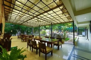 Hotel Shiv Villa by SAH - Restaurant