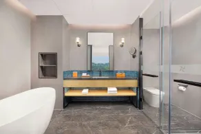 Four Points by Sheraton Leshan - Baño