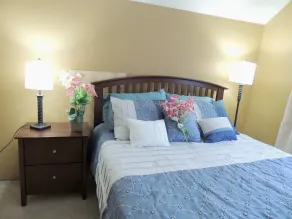 Falcon's Nest Bed & Breakfast - Chambre