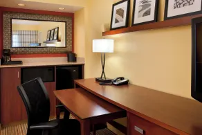 Courtyard by Marriott San Diego Sorrento Valley - Chambre