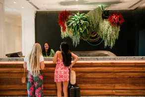 OUTRIGGER Kaua'i Beach Resort & Spa - Rezeption