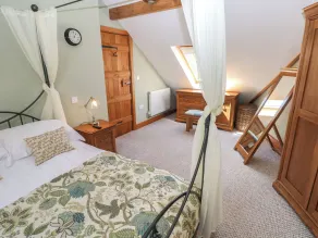 Cart-Tws Bach cosy three bedroom home near St Davids and Pembrokeshire coast path - Camera