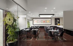 Holiday Suites - Restaurant