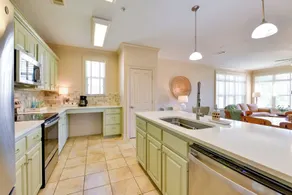 Spacious Springfield Home w/ Golf Course View! - Interiør