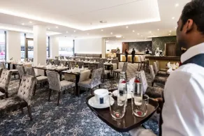 Best Western Plus Royal Suites - Restaurant