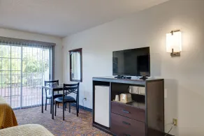 Howard Johnson by Wyndham Branson Theatre District - Chambre