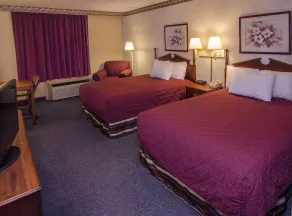 Ramada by Wyndham Angola/Fremont Area - Værelse