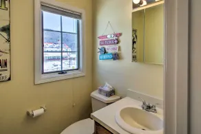 Lincoln Family Condo: 2 Mi to Loon Mountain Resort - Interiør