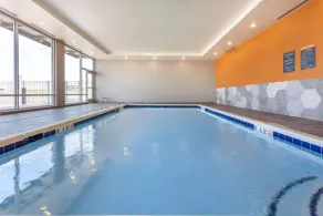 La Quinta Inn & Suites Limon by Wyndham - Piscine