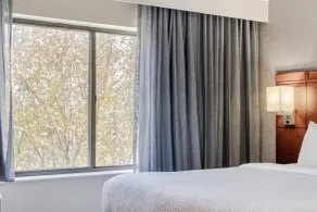 Courtyard Burlington Williston - Vue de la chambre