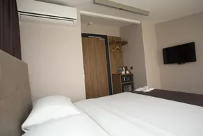 Jurnal Hotel - Camera