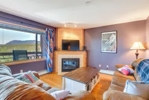 Stunning Mountain Views: Silverthorne Condo! - Interior