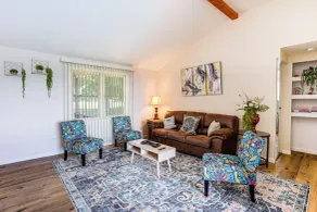 Serene Trenton Home w/ Pool & Mountain Views! - Innenbereich